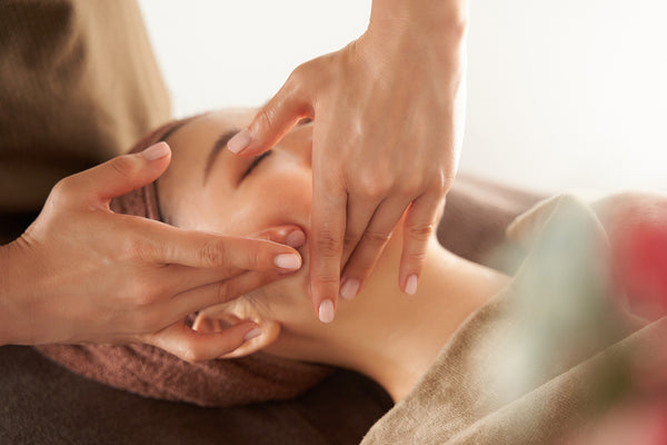 Facial Lymphatic Drainage Massage